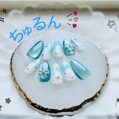 初回限定価格！うるつやブルーリボンネイルチップ韓国風/ワンホン/ちゅるん