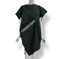 未使用品 ISSEY MIYAKE me イッセイミヤケミー ワンピース 不対称デザイン グレーのサムネイル
