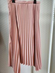 完売品 zara ドットプリント柄アシンメトリーサテンスカート XS 新品