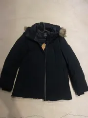 ユニクロ シームレスダウンのサムネイル