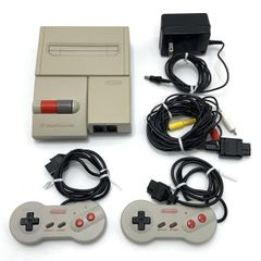完動品】ニューファミコン 本体セット☆コントローラー2個☆ドラクエ4