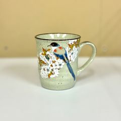 九谷焼 新品 山桜に鳥 黄 マグカップ - メルカリ