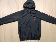 ナイキ スウッシュ ウインドブレーカー ジャケット XL NIKE ウーブン WHO フード ウインドブレーカー ブラック