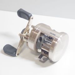Abu Garcia Silver Max 3600C - メルカリ