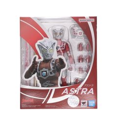 SHFiguarts(피규아츠) 아스트라 울트라맨 레오 완성품 가동 피규어 반다이 스피리츠
