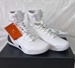 早い者勝ち！！Nike Kobe 6バスケットボールシューズ ホワイト