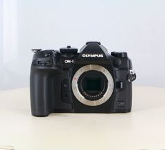 オーエムシステム OM SYSTEM OM-1 初代 ボディ 2179 - メルカリ