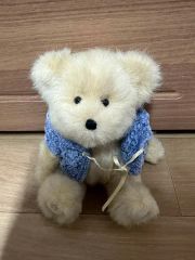 ぬいぐるみ作家「もふわん」様の秋田犬わんこ白毛 - メルカリ