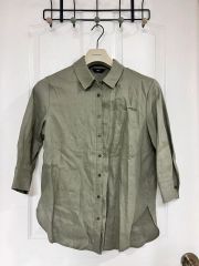 ina イナ リネン100% ワイド タックシャツ カーキ F 麻 洗える - メルカリ