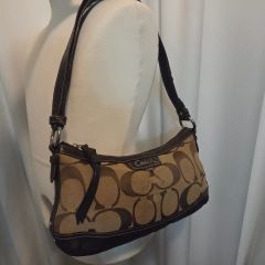 COACH 12748 Signature Denim Hobo Bag Y2K - メルカリ
