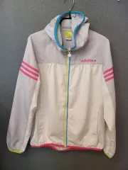 アディダス 軽量ジップアップ