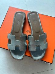 未使用保管品】HERMES オアジス ブルーグレー 34 - メルカリ