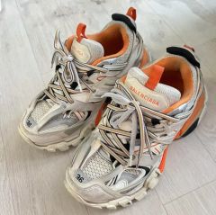 BALENCIAGA Track Graffiti White 37 - メルカリ