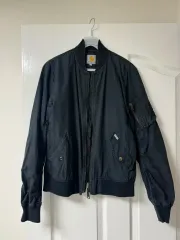 Carhartt MA-1ジャケットのサムネイル
