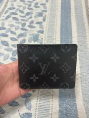 ルイヴィトン エクリプス ミュルティプルウォレット 二つ折り財布