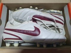【デッドストック】ナイキ CTR360 マエストリ FG 24cm 新品箱付 デッドストック】ナイキ CTR360 マエストリ FG 24cm 新品箱付 - メルカリ