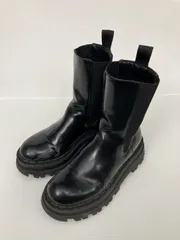 ZARA ザラ ブーツ 35 ブラック 合成皮革/人工皮革 無地 ラウンドトゥ ミドル 紐なし サイドゴア 厚底 プレーントゥのサムネイル