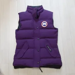 Canada Goose(カナダグース) ダウンベスト スリム