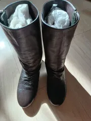 ベネトンブーツのサムネイル