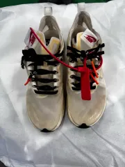 ナイキ × オフホワイト ズーム フライ 245 出品