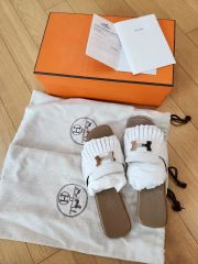 未使用】 HERMES シェーヌダンクル サンダル「ラグーヌ」36 セーブル
