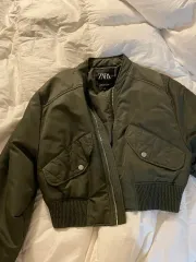 ZARA MA-1ジャケット