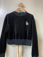 MLB ツアーベルベット クロップドTシャツ Sのサムネイル