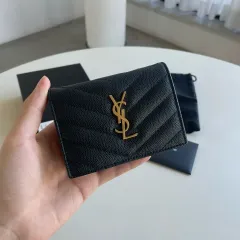イヴ・サンローラン カードウォレット 中財布