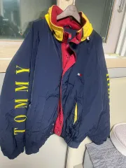 トミーヒルフィガー ダウン ジャケット