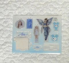 ツイステ Disney100 アクリルキーホルダーシート - メルカリ