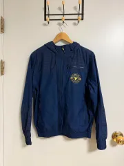 S 正規品 UNDER ARMOUR アンダーアーマー 弱起毛 ウィンドブレーカー フードジップアップ 新品