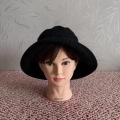 バケットハット