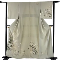 訪問着 身丈158cm 裄丈63cm S 袷 草花 刺繍 縮緬 薄緑 正絹 秀品 【中古】のサムネイル
