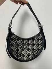 未使用品 ALAIA アライア グロメット デミリュンヌ ショルダーバッグ 