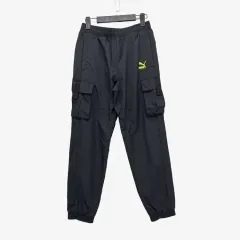 (S) プーマ ジョガー カーゴ パンツ