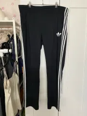 ファイヤーバード アディダス トラックパンツ