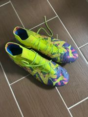 27500円！プーマ フューチャーアルティメットエネルギー 25.5㌢FG/AG 