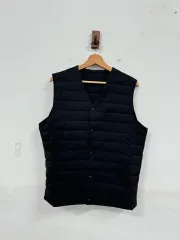 (M)ザラ 軽量ダウンベスト