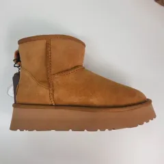 未開封新品フルセット正規品UGGアグClassicミニフラットフォームヒール高さ4cmブーツ