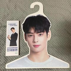 treasure ジフン　直筆サイン入りグッズ　ハンガー treasure ジフン 直筆サイン入りグッズ ハンガー - メルカリ