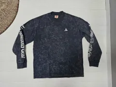 ナイキACG US Tシャツ Lサイズ 出品