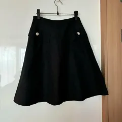 RENEEVON ブラック フラワー ジャカード パールボタン フレア ヘップバーン ミディ スカート