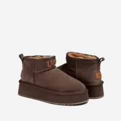 未開封 新品 フルセット 正規品 UGG ウルトラ ミニ ロゴ フラットフォーム ヒール高さ 4cmのサムネイル