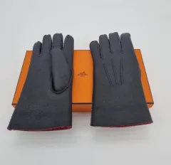 (ほぼ新品)エルメス 手袋のサムネイル