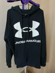 UNDER ARMOUR ビックロゴ 裏起毛パーカー