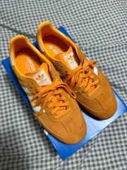 美品✨adidas 26.5cm SAMBA OG ORANGERASH - メルカリ