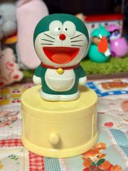希少】 ドラえもん 木製オルゴール どこでもドア - メルカリ