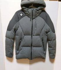 2023年モデル Team DESCENTE ミドラージャケット （非売品） - メルカリ