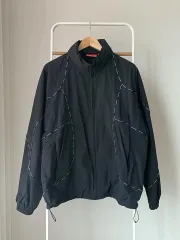 Supreme ロゴ パイピング フーディー トラック ジャケット ブラックのサムネイル