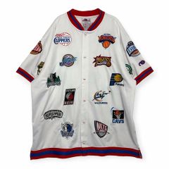 NBA チームロゴ 総柄 ボタンアップ シャツ ホワイト 13 - メルカリ